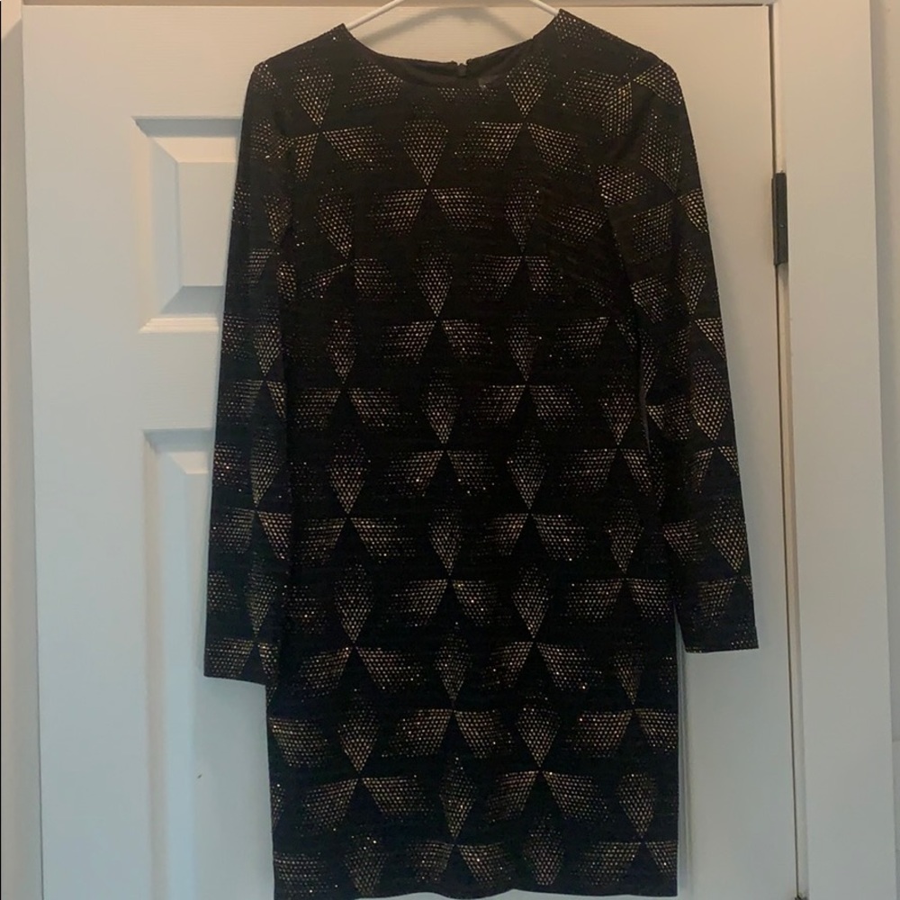 Black and gold long sleeve dress